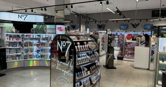Boots’ No7 anti-ageing set now £94 off, shoppers call it ‘unbeatable’