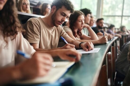 Weekly assignment helps students build healthy habits