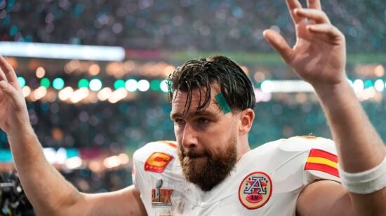 Chiefs’ Charles Omenihu confident Travis Kelce will be back: ‘We can’t go out like that’