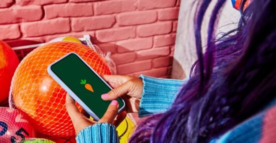 Instacart will pay shoppers to take videos of store shelves