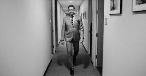 Bill Owens, executive producer of 60 Minutes, resigns