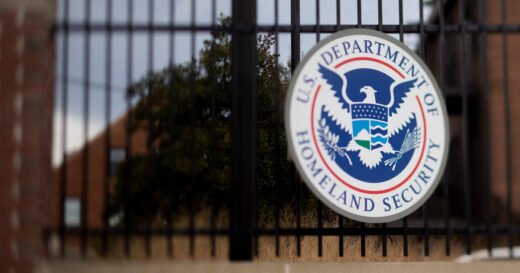 Attorneys dispute Trump officials’ claim that deported moms willingly took their U.S. citizen children