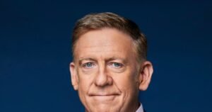 “60 Minutes” executive producer Bill Owens to depart network