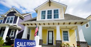 Mortgage rates surge over 7% as tariffs hit bond market