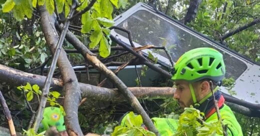 Four dead in Italian cable car accident near Naples