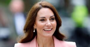 Kate Middleton’s go-to handbag has stylish summer-ready raffia update