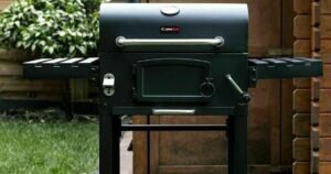 ‘Brilliant’ XL barbecue is ‘very easy to build’ and can cook whole chicken