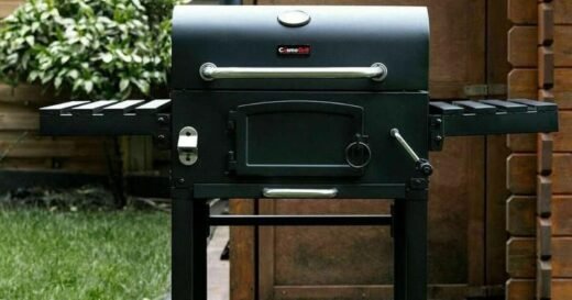 ‘Brilliant’ XL barbecue is ‘very easy to build’ and can cook whole chicken