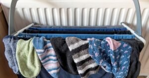 Top 5 tips to avoid musty smelling clothes when drying them indoors