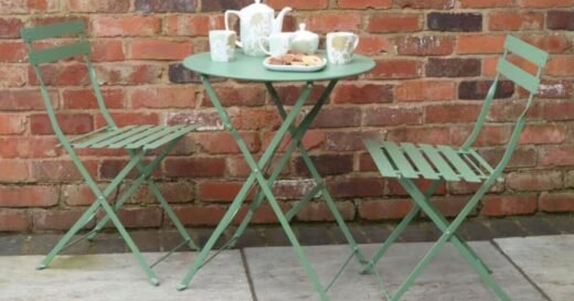 M&S fans find ‘great value’ garden furniture set in ‘lovely colours’