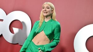 Lorde Teases New Album, Talks Coachella in Note to Fans on Text Thread