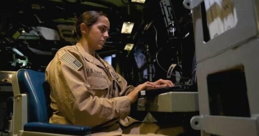 Eye on America: First U.S. sub built with women in mind, and veterans gain business skills