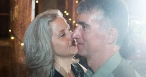 The Detective’s Wife – CBS News