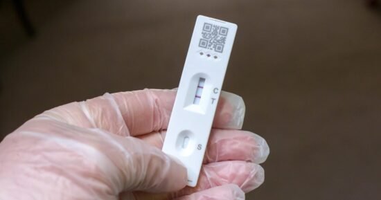 Do COVID-19 tests still work after they expire? Here’s how to tell.