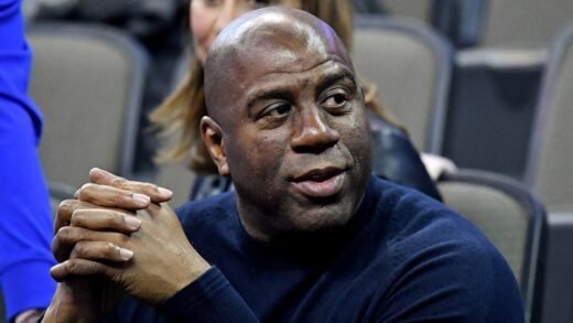 Lakers face criticism over coaching decision in Game 4 loss