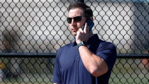 Sam Menzin’s Tigers resignation due to lewd photos sent to females: report