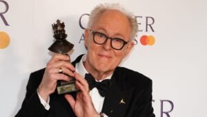Olivier Awards: US actor says ‘special relationship firmly intact’ despite Trump’s tariffs | Ents & Arts News