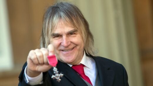 Mike Peters: The Alarm frontman dies aged 66 after blood cancer diagnosis | UK News