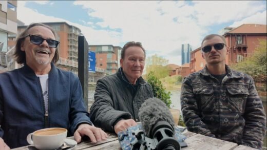‘Keep going boys’: Birmingham’s UB40 say striking bin workers ‘shouldn’t give up’ | UK News
