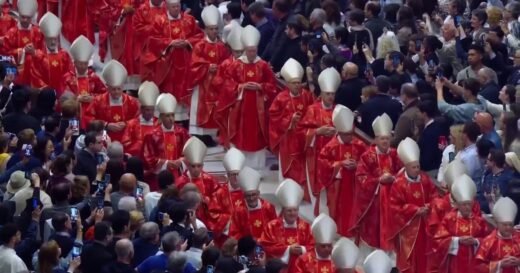 Conclave gets underway as cardinals prepare to elect new pope