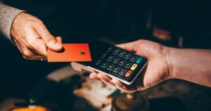 Banks are keeping credit card rates high even after the CFPB rule they blamed for high APRs was killed