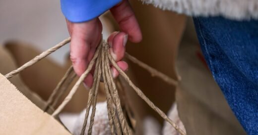 How many consumers are preparing for an economic hit