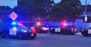Small plane crashes into San Diego neighborhood