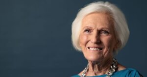 Mary Berry names her 5 favourite cookbooks of all time | Books | Entertainment