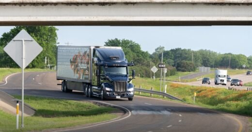Aurora’s driverless trucks are making deliveries in Texas