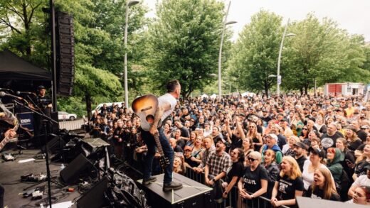 Dave Hause, Bouncing Souls Deliver