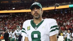 NFL news: Aaron Rodgers free agency saga not a distraction, Steelers star says