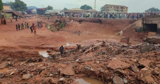 Death toll after floods submerge Nigeria town rises to 151 as thousands displaced