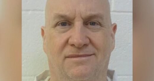 Arkansas town on edge after ex-police chief convicted of murder escapes prison