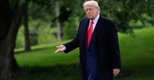 Stock markets react to Trump’s Apple tariff threats