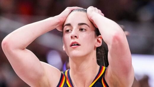 Caitlin Clark doesn’t attempt potential game-winner; social media erupts