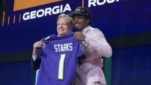 Ravens’ Malaki Starks discusses biggest change from college to pros