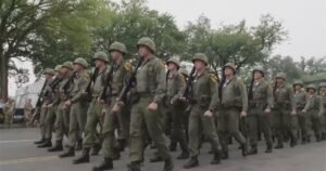 Military parade pays tribute to Vietnam veterans