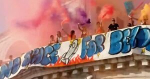 Protesters demonstrate as Jeff Bezos, Lauren Sanchez wed in Venice