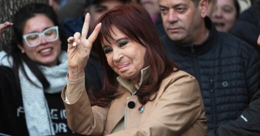 Argentina’s top court upholds 6-year prison sentence for ex-President Fernández over corruption