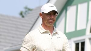 US Open: Rory McIlroy among top golfers struggling in first round at Oakmont