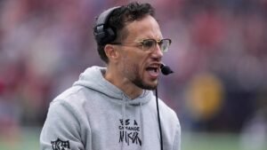 Dolphins coach Mike McDaniel blunt about Ramsey trade situation at minicamp