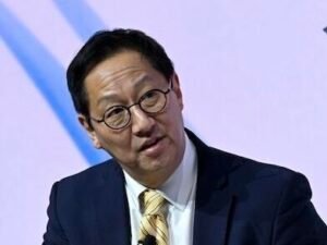 Santa Ono Officially Resigns From Michigan Faculty