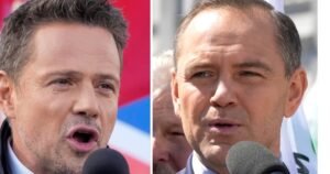 Poles vote in pivotal presidential election