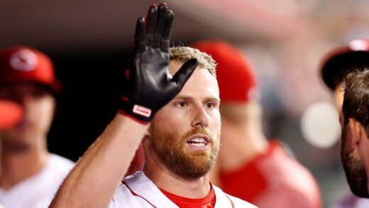 US-Iran war worries force former MLB star to question Trump support