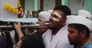 Sole survivor of India plane crash mourns his brother during funeral
