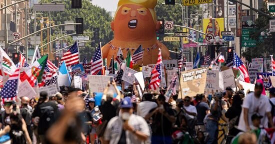 Trump directs immigration authorities to prioritize deportations in Democratic-run cities