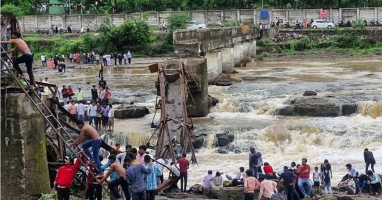 Bridge collapse in India leaves 2 people dead, multiple injured