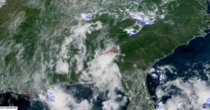 Fireball seen as meteorite streaks through sky over Georgia and South Carolina