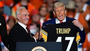 Steelers reportedly send letter to fans angry over players at Trump event