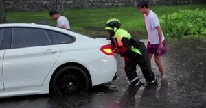 Sudden Downpours in Northeast Create Treacherous Travel